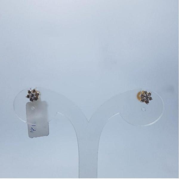 Diamond Tops in Medium Flower Style