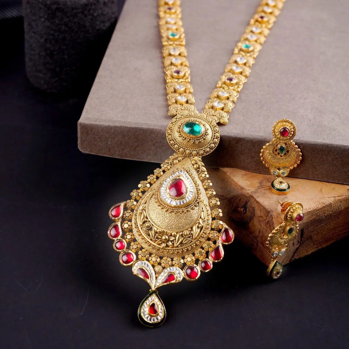 Fancy Antique Ranihar Set with Kundan work in Drop Shape Design
