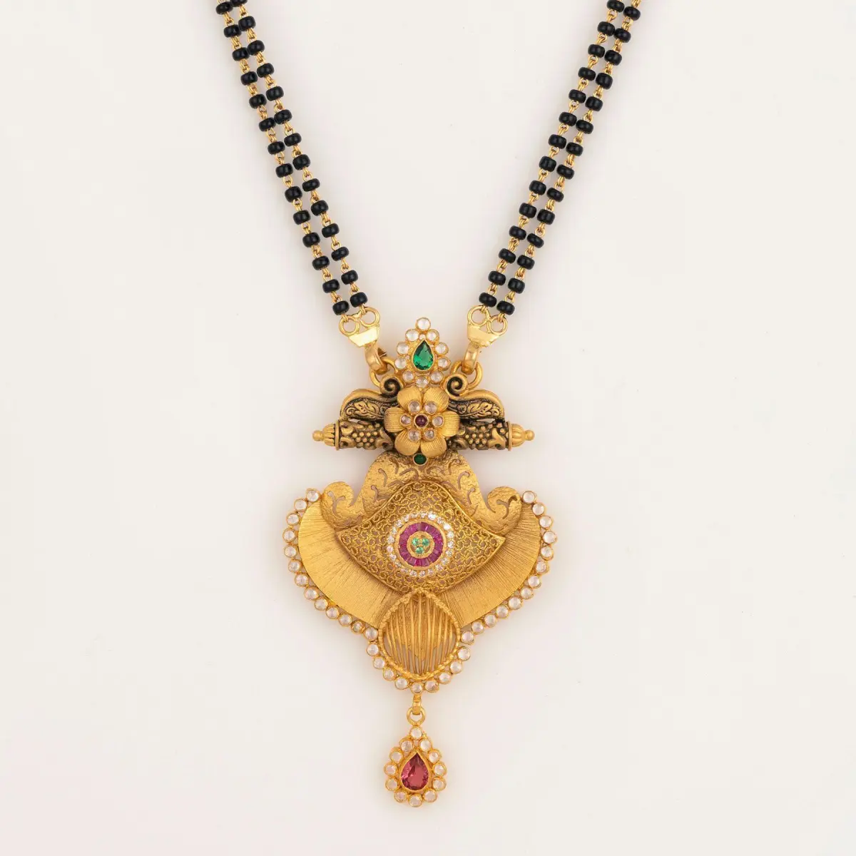 22k Yellow Gold Antique Mangal Sutra for Ladies with Beautiful Design