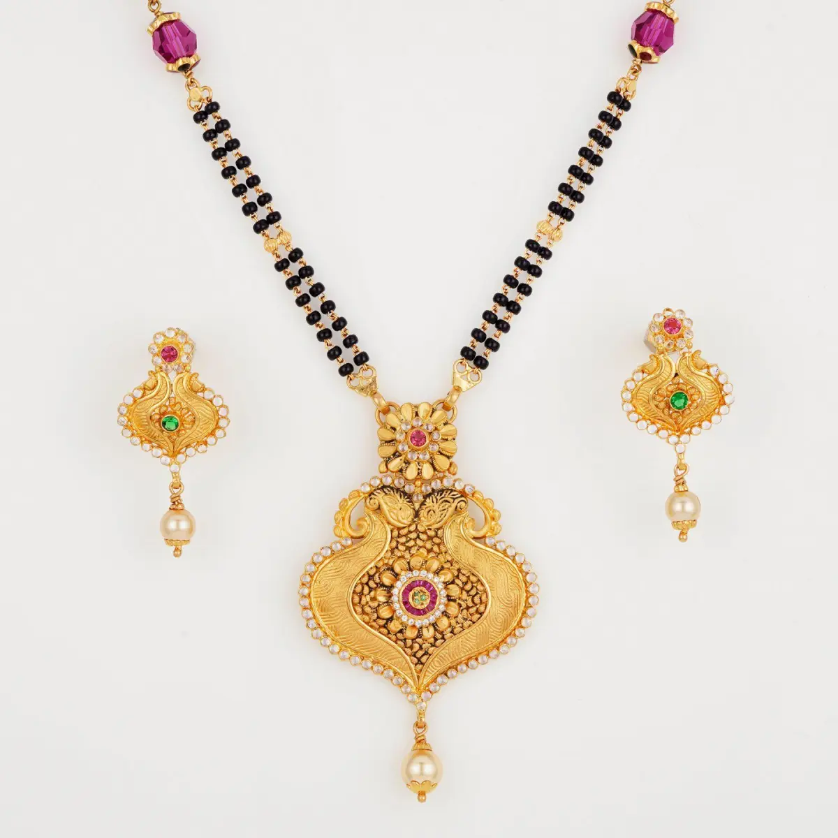 Gold Antique Mangal Sutra Pendant Set with Amazing shape and Design with White Pearls