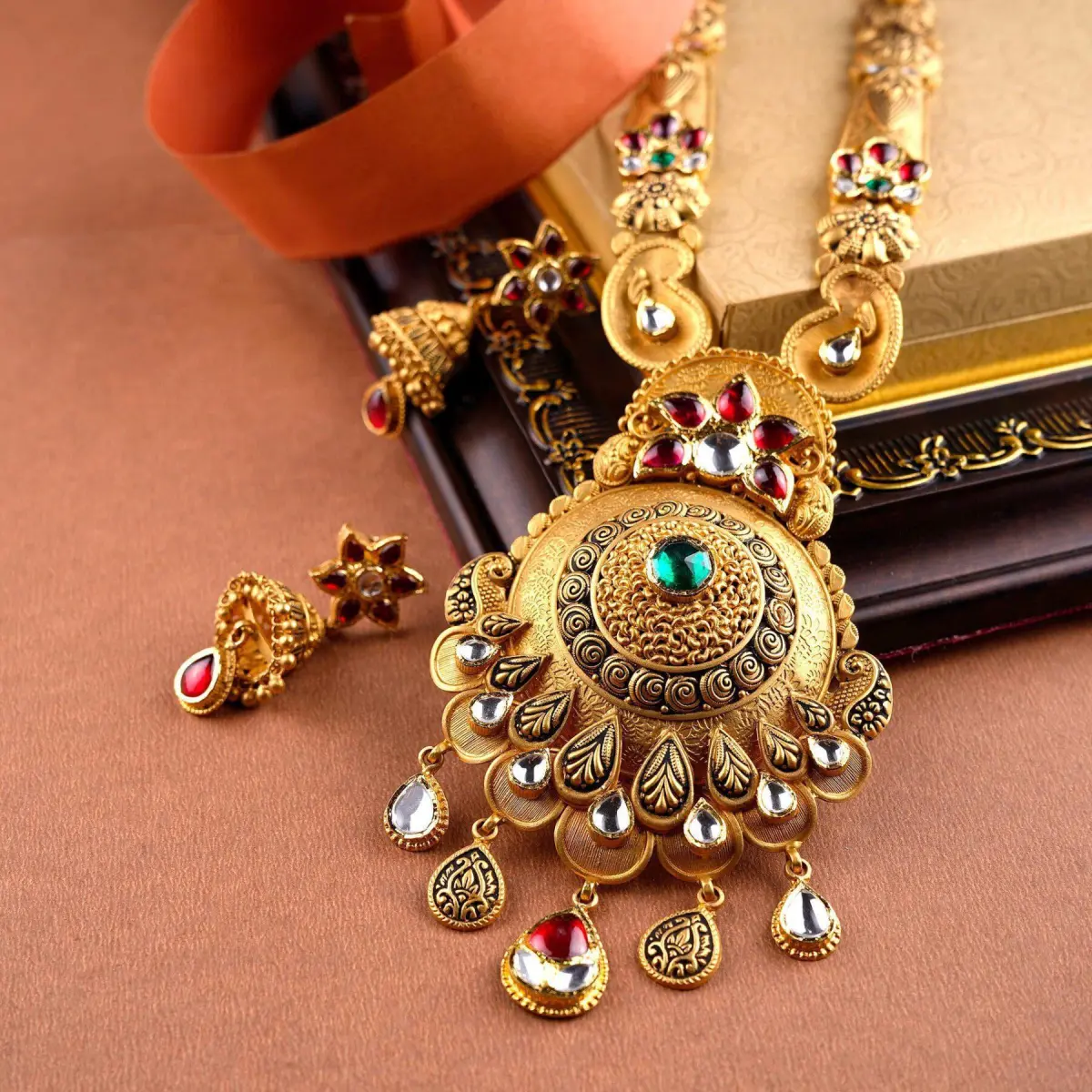 Antique Gold Long Ranihar Set with Flowers & leaf Shape in Amazing Kundan and Meenakari work
