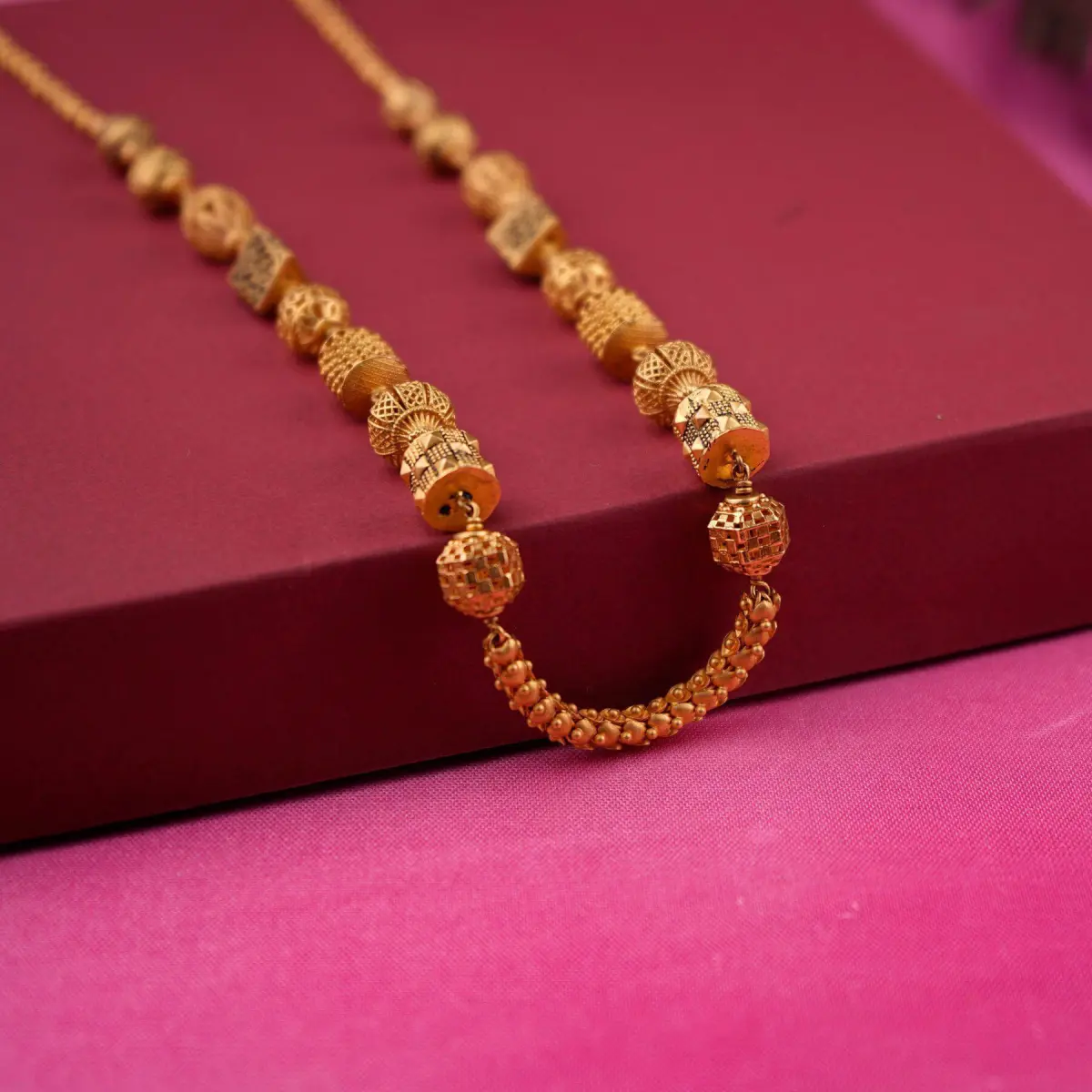 916 Hallmark Gold Matar Mala in fabulous Design
