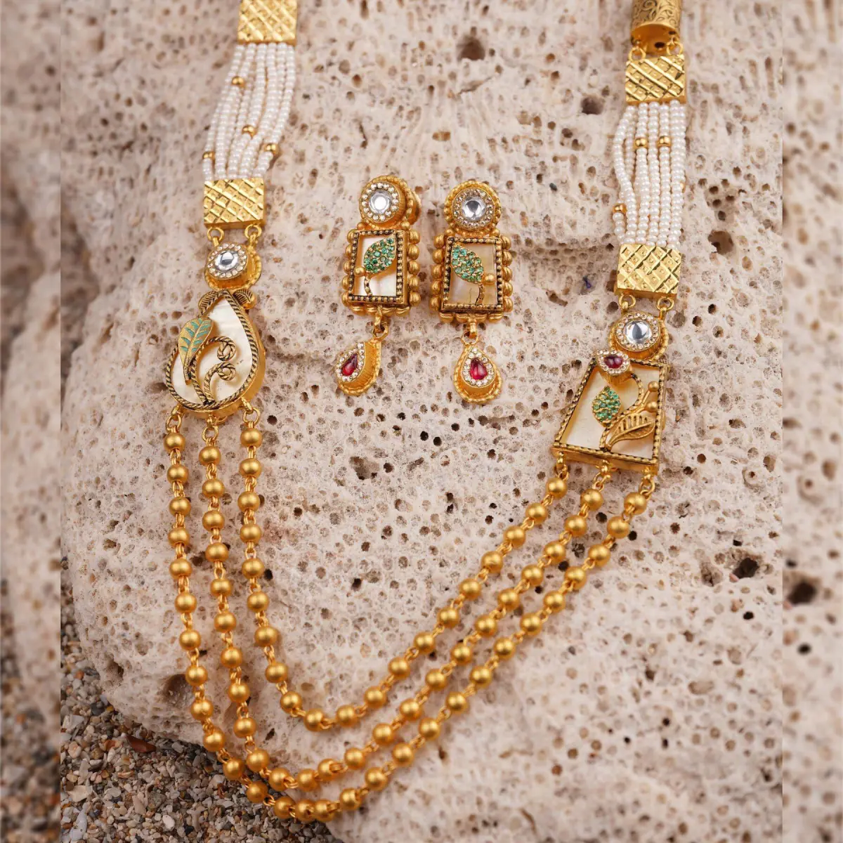 Gold 3 Layer Matar Mala Chain Set in beautiful Design with Earring