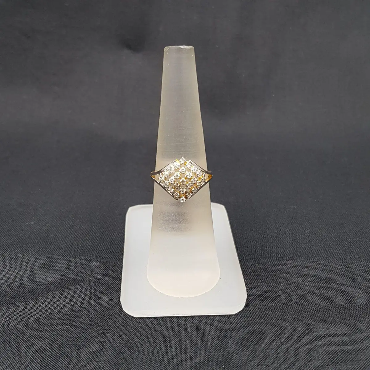 Fabulous Diamond Ladies Ring in Square style