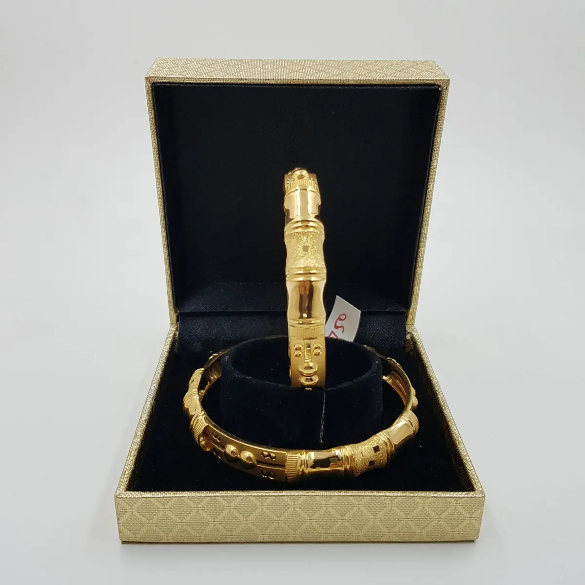 Daily Wear Solid Kara Pair in Plain Design for Ladies
