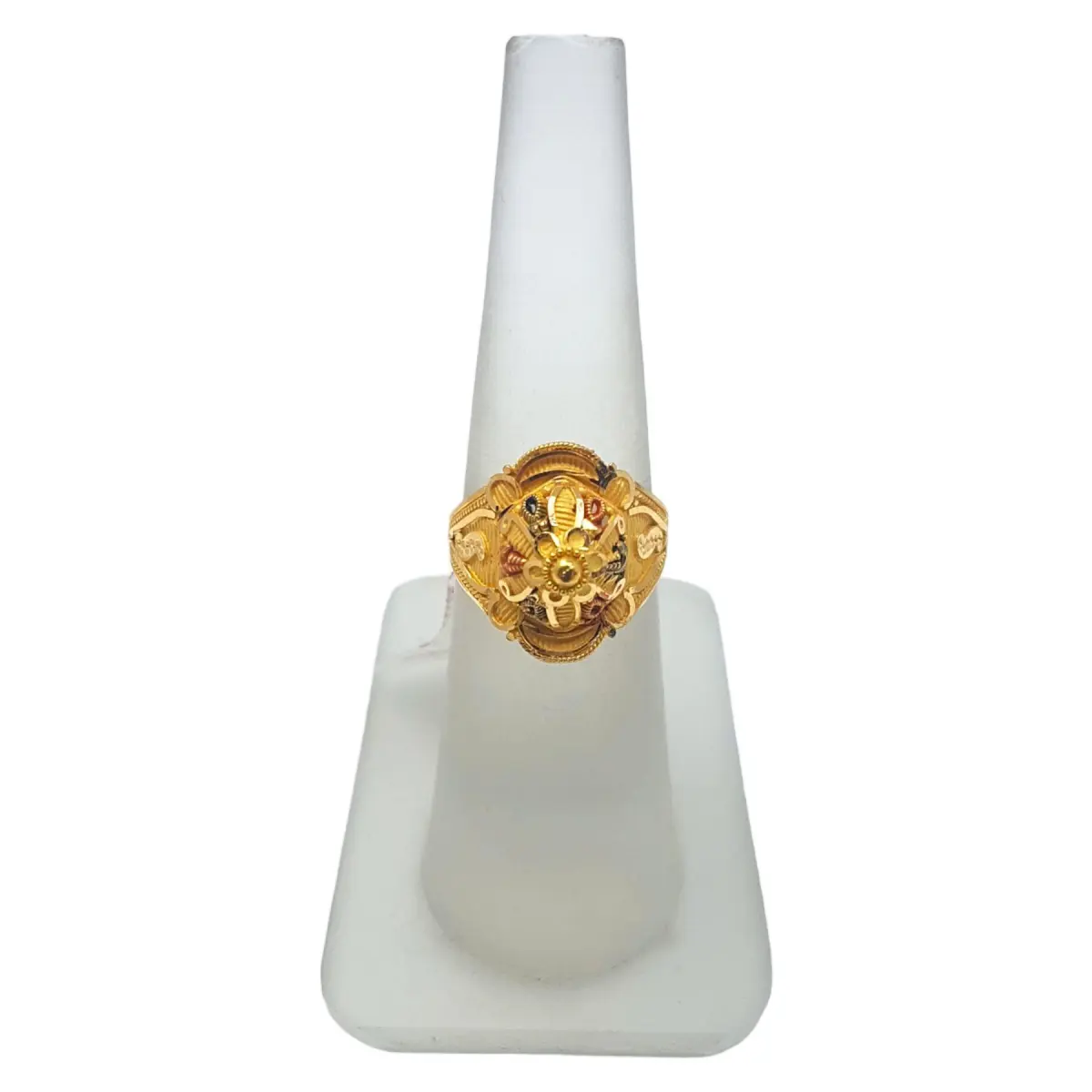 Fabulous Gold Ring for Ladies with Plain Design