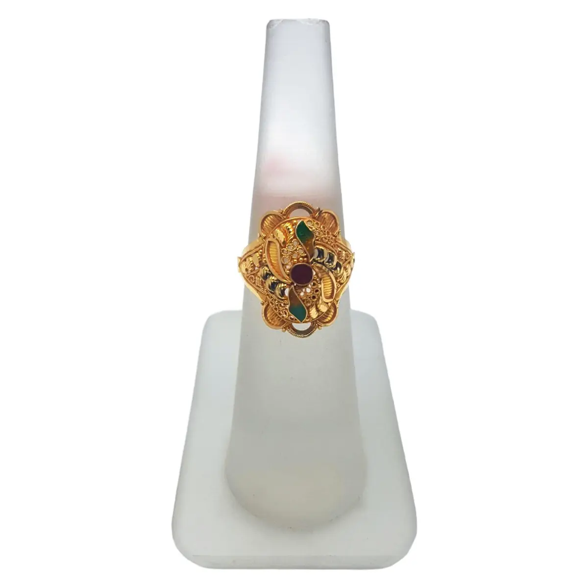 Amazing Ladies Gold Ring with Beautiful Flowers Design