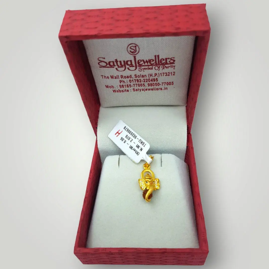 Gold God Pendant with Lord Ganesha & beautiful Design